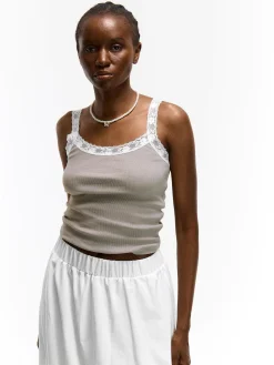 GATE Bokserka z żebrowanej dzianiny z koronką| Koszulki I Topy·Podkoszulki ☀️