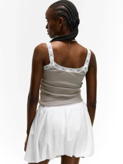 GATE Bokserka z żebrowanej dzianiny z koronką| Koszulki I Topy·Podkoszulki ☀️