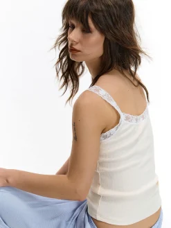 GATE Bokserka z żebrowanej dzianiny z koronką| Koszulki I Topy·Podkoszulki ☀️