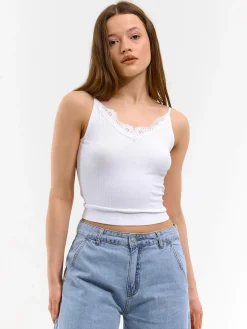 GATE Bokserka z żebrowanej dzianiny z koronką| Koszulki I Topy·Podkoszulki ☀️