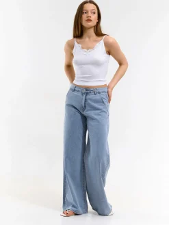 GATE Bokserka z żebrowanej dzianiny z koronką| Koszulki I Topy·Podkoszulki ☀️