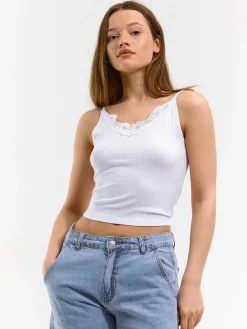 GATE Bokserka z żebrowanej dzianiny z koronką| Koszulki I Topy·Podkoszulki ☀️