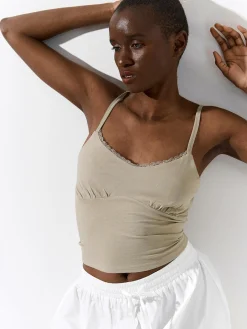 GATE Bokserka z koronką| Koszulki I Topy·Podkoszulki ☀️