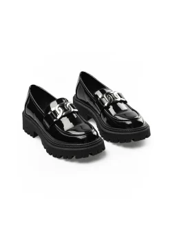 GATE Błyszczące mokasyny z klamrą| Buty