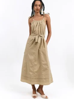 GATE Długa sukienka bez ramiączek z paskiem| Kategorie·Sukienki