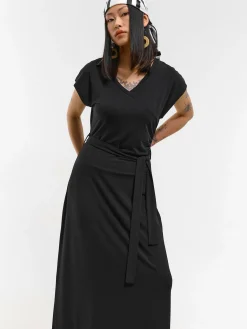 GATE Długa sukienka z paskiem| Kategorie·Sukienki