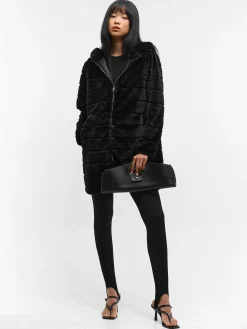 GATE Długi płaszcz wykonany z imitacji futra| Kurtki I Płaszcze·Płaszcze|Kurtki I Płaszcze·Pikowana Kurtka