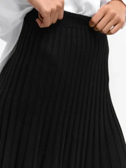 GATE Dzianinowa mini spódniczka| Kategorie·Spódnice ☀️