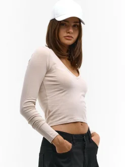 GATE Elastyczna koszulka z dekoltem w kształcie litery V| Koszulki I Topy·Koszulki