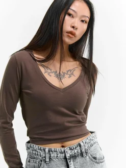 GATE Elastyczna koszulka z dekoltem w kształcie litery V| Koszulki I Topy·Koszulki|Koszulki I Topy·Crop Top ☀️