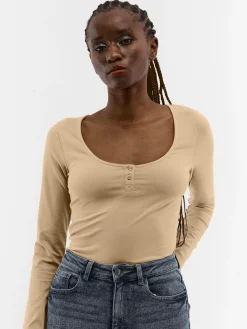 GATE Elastyczna koszulka zapinana na guziki| Koszulki I Topy·Koszulki