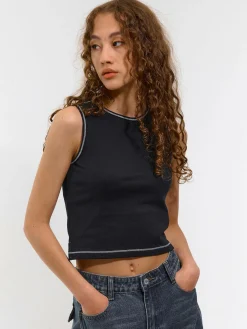 GATE Elastyczny podkoszulek z kontrastową nicią| Koszulki I Topy·Podkoszulki ☀️