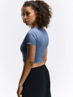 GATE Gładka koszulka o krótkim kroju| Koszulki I Topy·Crop Top ☀️|Koszulki I Topy·Koszulki