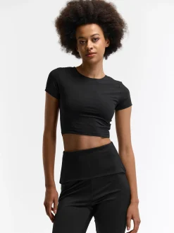 GATE Gładka koszulka o krótkim kroju| Koszulki I Topy·Koszulki|Koszulki I Topy·Crop Top ☀️