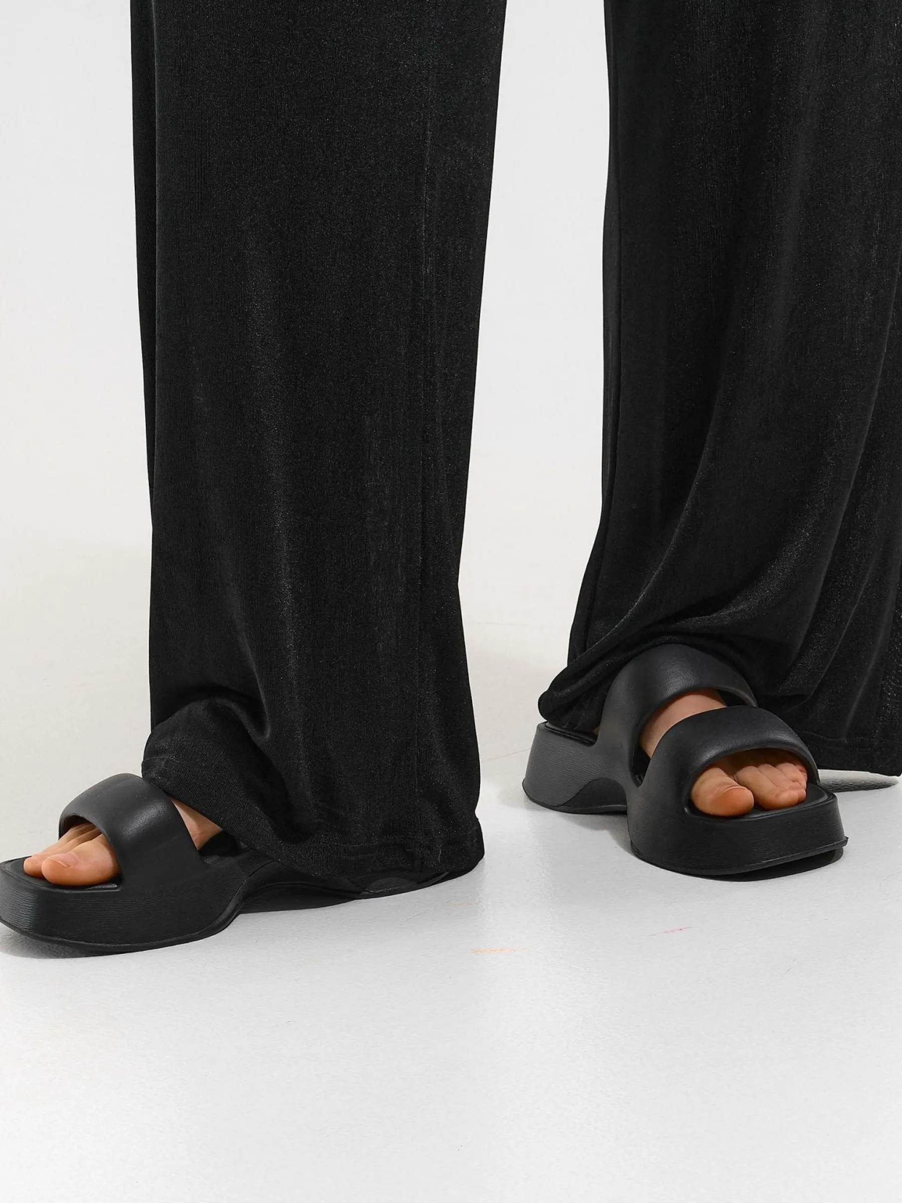 GATE Gumowe klapki| Buty