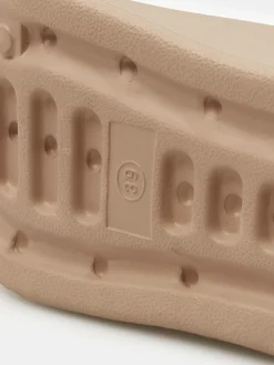 GATE Gumowe klapki na wysokiej platformie| Buty