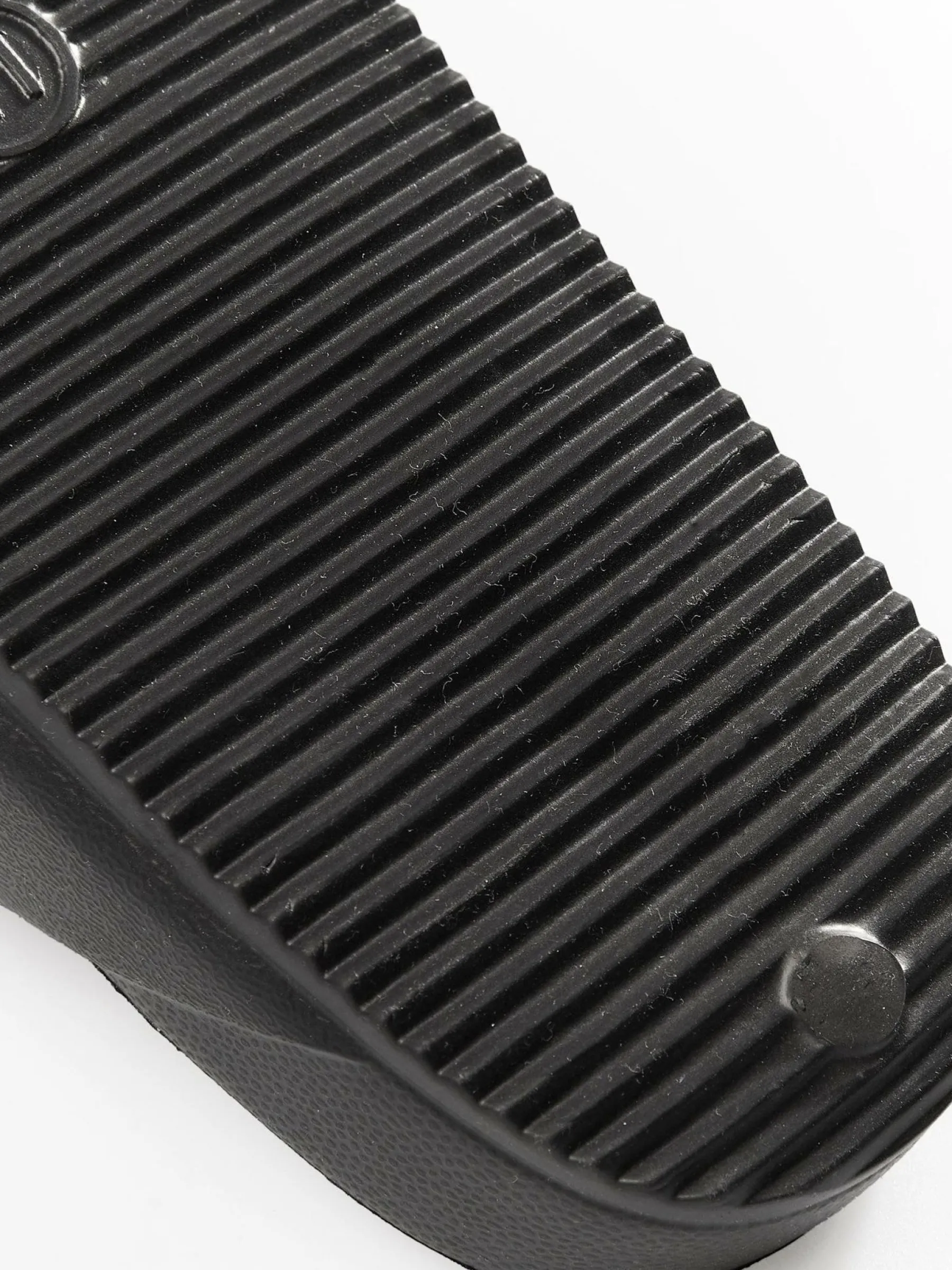 GATE Gumowe klapki z podwójną klamrą| Buty