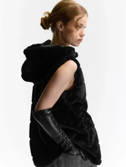 GATE Kamizelka z imitacji futerka z kapturem| Kurtki I Płaszcze·Kamizelki|Kurtki I Płaszcze·Pikowana Kurtka