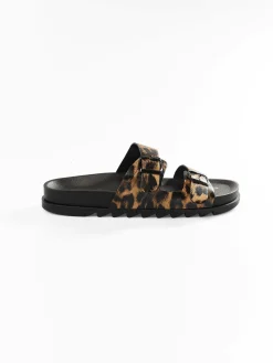 GATE Kapcie z podwójną klamrą w panterkę| Buty