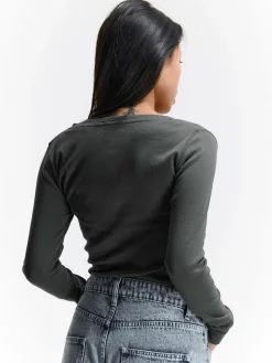 GATE Klasyczna koszulka z dekoltem w serek| Koszulki I Topy·Koszulki