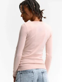 GATE Klasyczna koszulka z dekoltem w serek| Koszulki I Topy·Koszulki