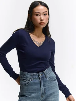 GATE Klasyczna koszulka z dekoltem w serek| Koszulki I Topy·Koszulki