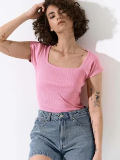 GATE Klasyczna koszulka z żebrowanej dzianiny| Koszulki I Topy·Koszulki