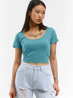 GATE Koszulka basic z elastyczną gumką| Koszulki I Topy·Koszulki|Koszulki I Topy·Crop Top ☀️