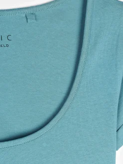 GATE Koszulka basic z elastyczną gumką| Koszulki I Topy·Koszulki|Koszulki I Topy·Crop Top ☀️