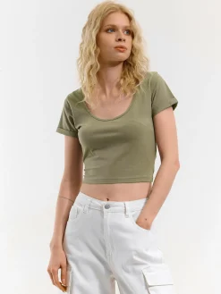 GATE Koszulka basic z elastyczną gumką| Koszulki I Topy·Koszulki|Koszulki I Topy·Crop Top ☀️