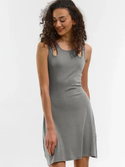 GATE Krótka sukienka o linii A| Kategorie·Sukienki