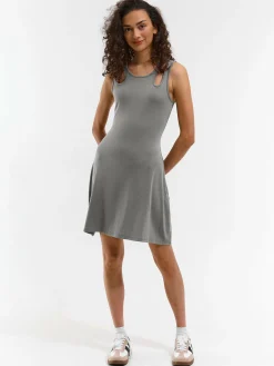 GATE Krótka sukienka o linii A| Kategorie·Sukienki