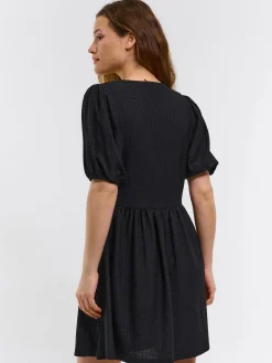 GATE Krótka sukienka z bufiastymi rękawami| Kategorie·Sukienki