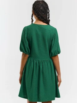 GATE Krótka sukienka z bufiastymi rękawami| Kategorie·Sukienki