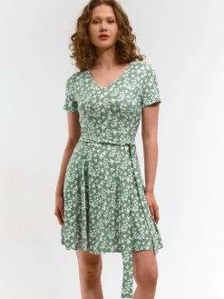 GATE Krótka sukienka z kwiatowym nadrukiem| Kategorie·Sukienki