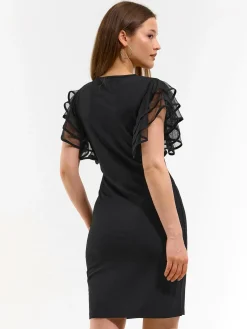 GATE Krótka sukienka z marszczonymi rękawami| Kategorie·Sukienki