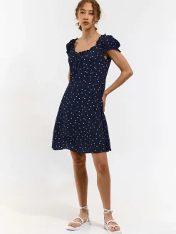 GATE Krótka sukienka z nadrukiem| Kategorie·Sukienki