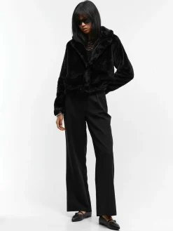 GATE Krótki płaszcz wykonany z imitacji futra| Kurtki I Płaszcze·Płaszcze