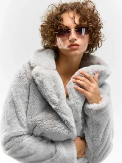 GATE Krótki płaszcz wykonany z imitacji futra| Kurtki I Płaszcze·Płaszcze