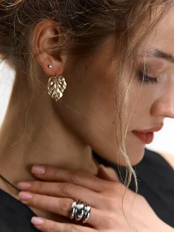 GATE Metalowe kolczyki w kształcie monstery| Akcesoria·Biżuteria