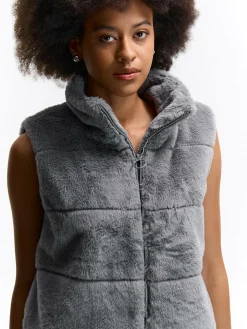 GATE Ocieplana kamizelka z imitacji futra| Kurtki I Płaszcze·Kamizelki|Kurtki I Płaszcze·Pikowana Kurtka