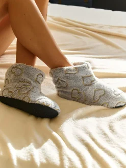 GATE Ocieplane kapcie ze wzorem| Buty