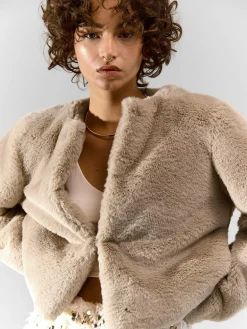 GATE Płaszcz z imitacji futerka| Kurtki I Płaszcze·Płaszcze