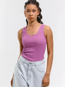 GATE Podstawowy prążkowany podkoszulek z ozdobną nicią| Koszulki I Topy·Podkoszulki ☀️