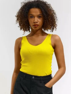 GATE Prążkowany top bez rękawów z falowanym brzegiem| Koszulki I Topy·Podkoszulki ☀️