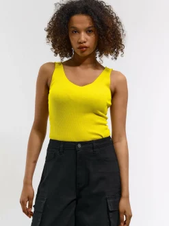 GATE Prążkowany top bez rękawów z falowanym brzegiem| Koszulki I Topy·Podkoszulki ☀️