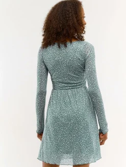 GATE Siateczkowa sukienka z kwiatowym nadrukiem| Kategorie·Sukienki