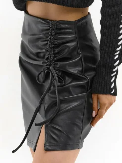 GATE Spódnica mini z imitacji skóry| Kategorie·Spódnice ☀️