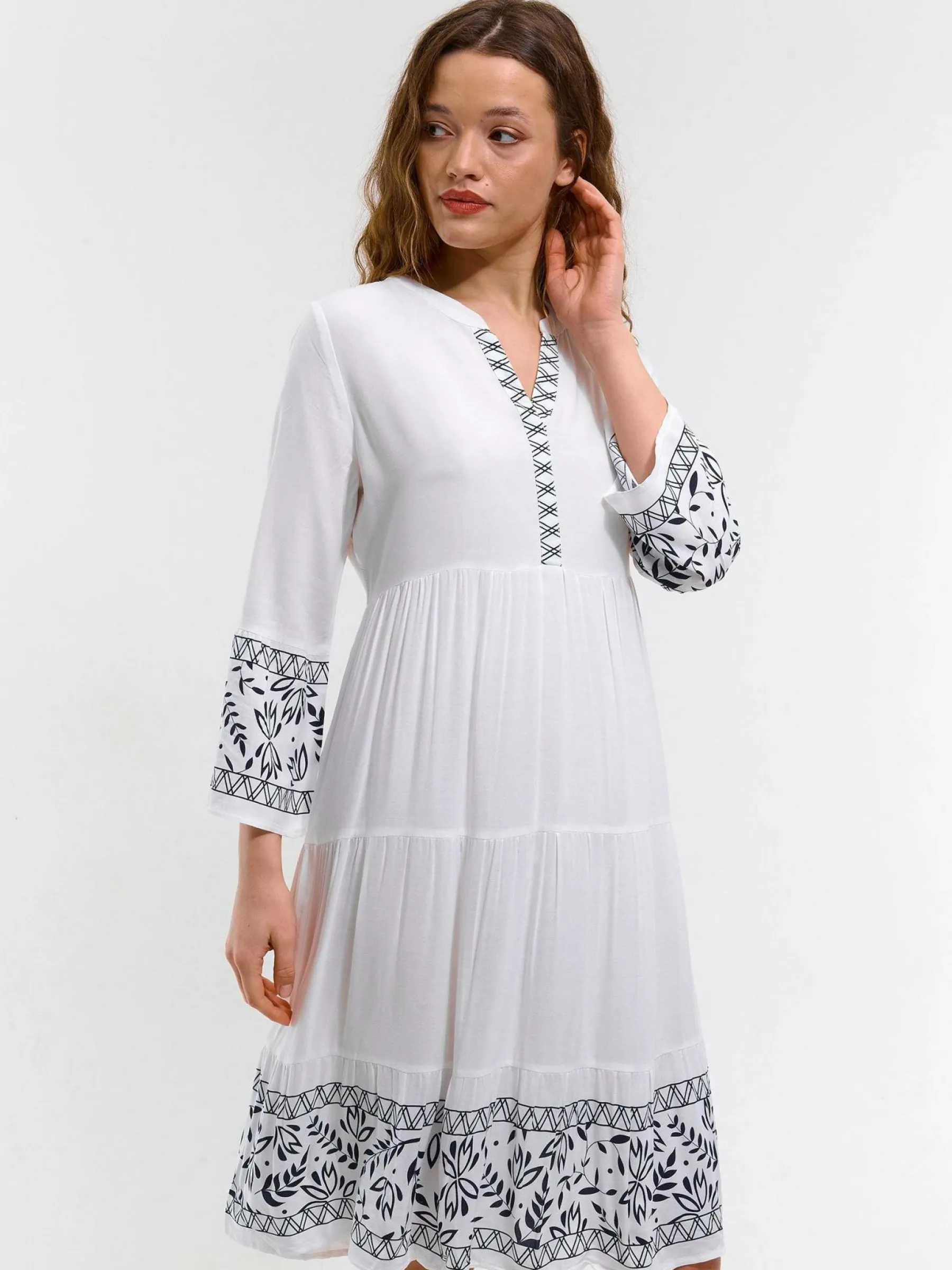 GATE Sukienka damska z nadrukiem| Kategorie·Sukienki