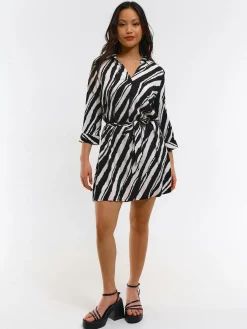 GATE Sukienka damska z nadrukiem| Kategorie·Sukienki